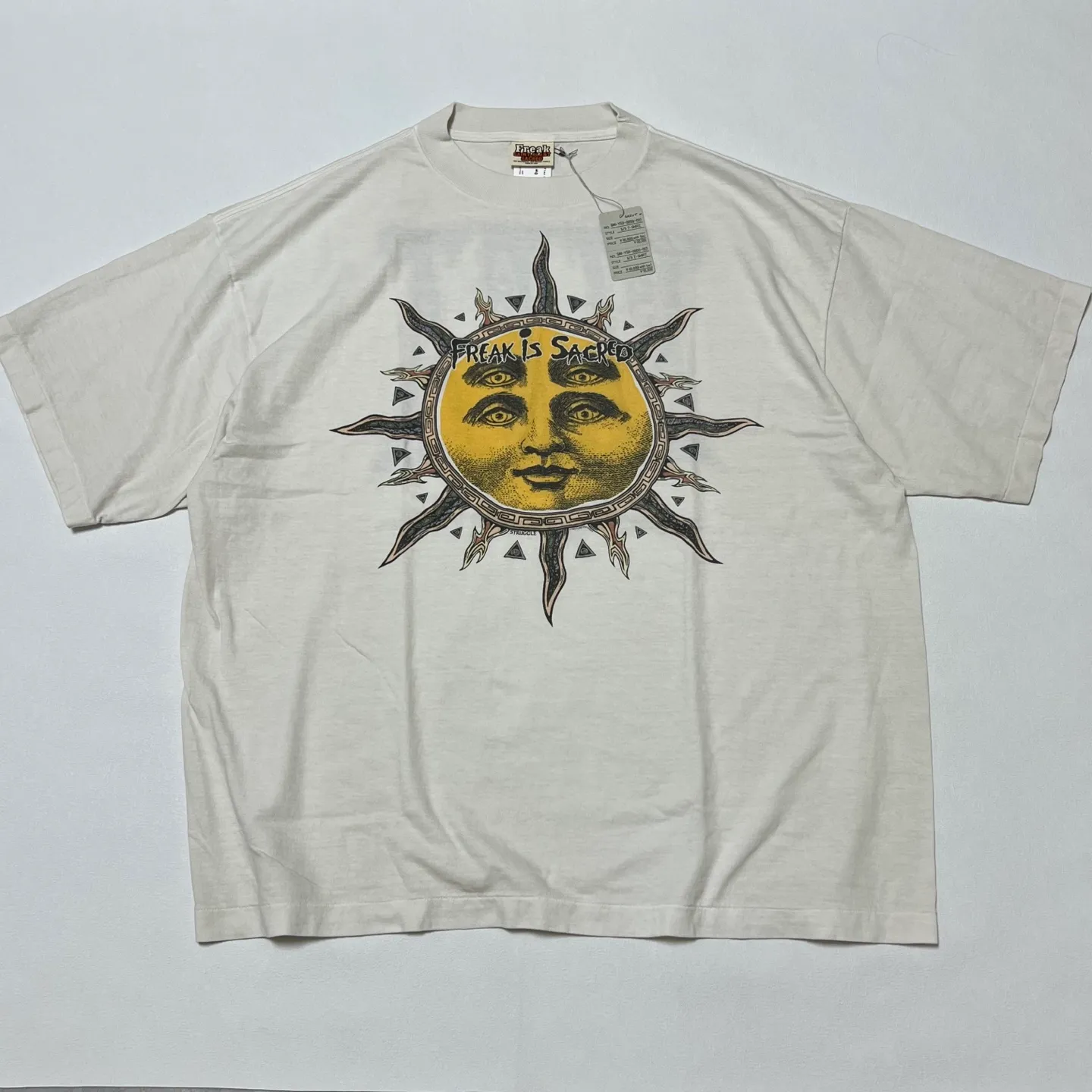 CACTUS PLANT FLEA MARKET x SAINT Mxxxxxx SUN SS TEE/WHT CPFM joint model Four-eye sun printed short sleeves Off-white S-XL Cylindrical fabric without side seams 220g high weight OE yarn ⚠️Note: It is almost meaningless if it is not a cylindrical fabric Customized CPFM joint main mark/wash mark/little angel anti-counterfeiting label Original-level printing factory Top purchasing level